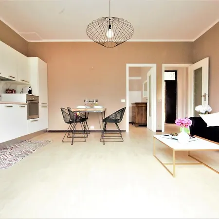 Lakeside Relais Casa vacanze *